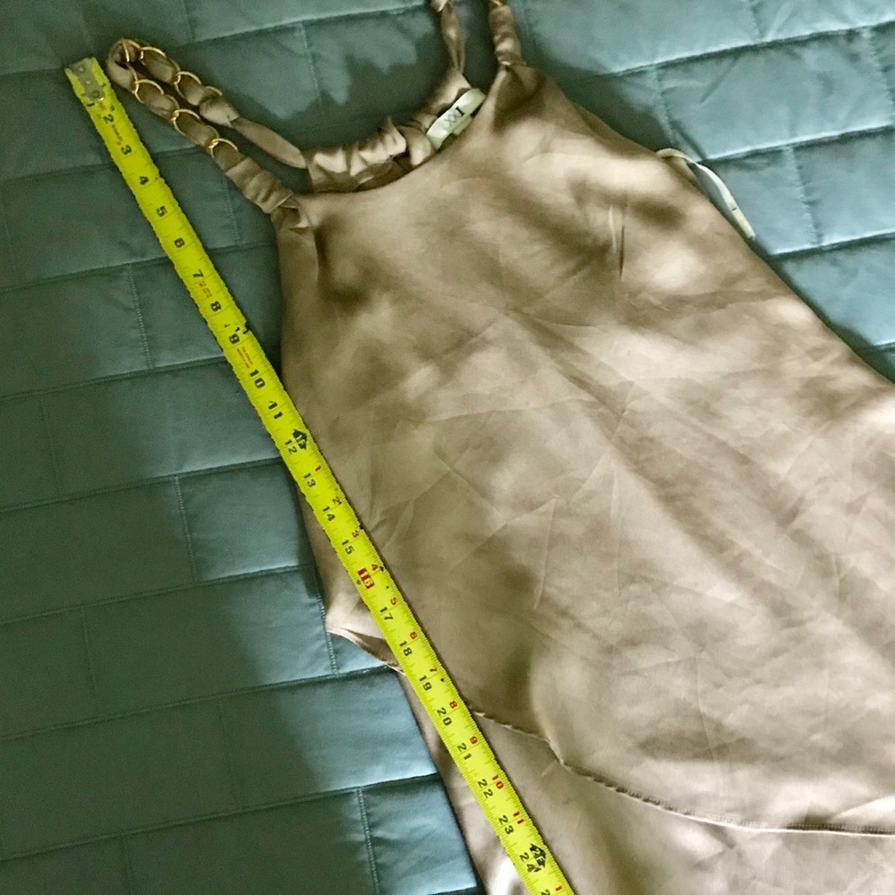 Beautiful Forever 21 Dress - Picture 6 of 7